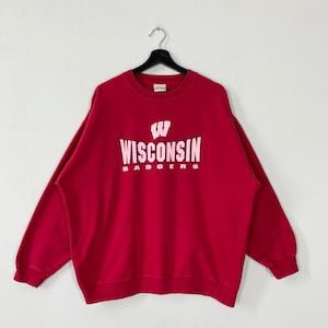 Vintage University Wisconsin Sweatshirt Crewneck Pullover Wisconsin Badgers Print Logo Red XLarge