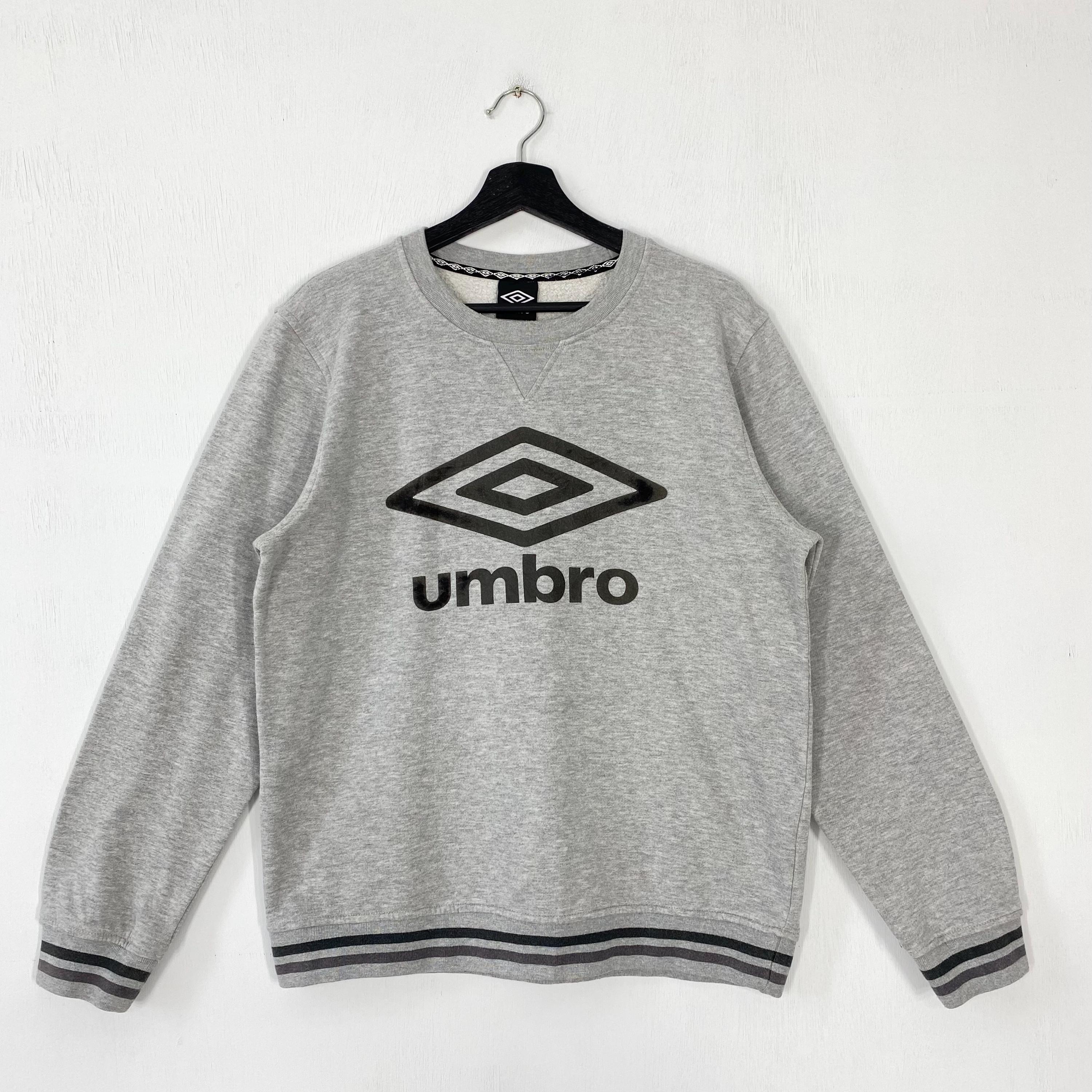 Camiseta Colo Colo, Recambio, Año 2013, Umbro, Talla L | Cuotas sin interés