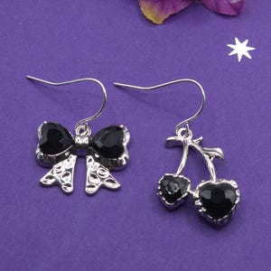 Gothic Heart Bow and Cherry Mismatched Earrings, Black Gemstone Alt Fashion Jewelry, Y2K Punk Style Cute Asymmetrical Dangle Set