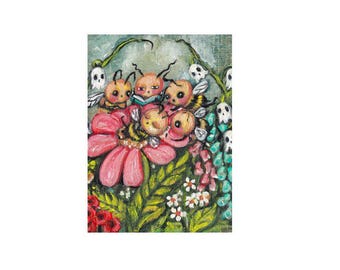 Lámina artística surrealista de abeja y flor, pintura acrílica (5 x 7 pulgadas)