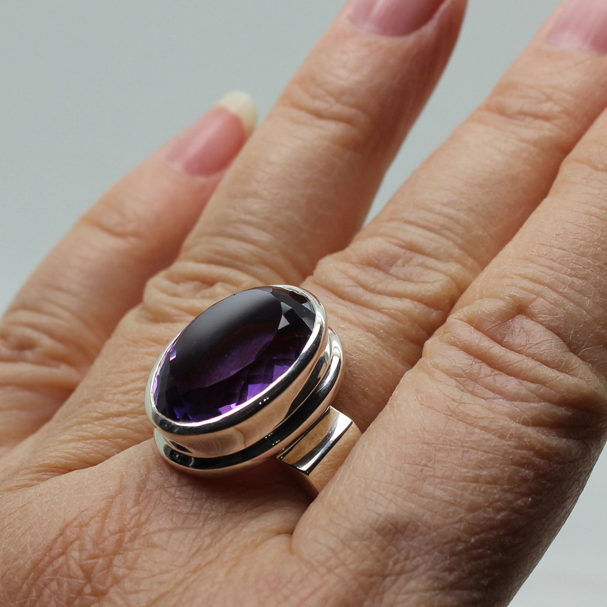 February Birthstone Ring Natural Dark Purple Amethyst ring Amethyst signet  ring — Discovered
