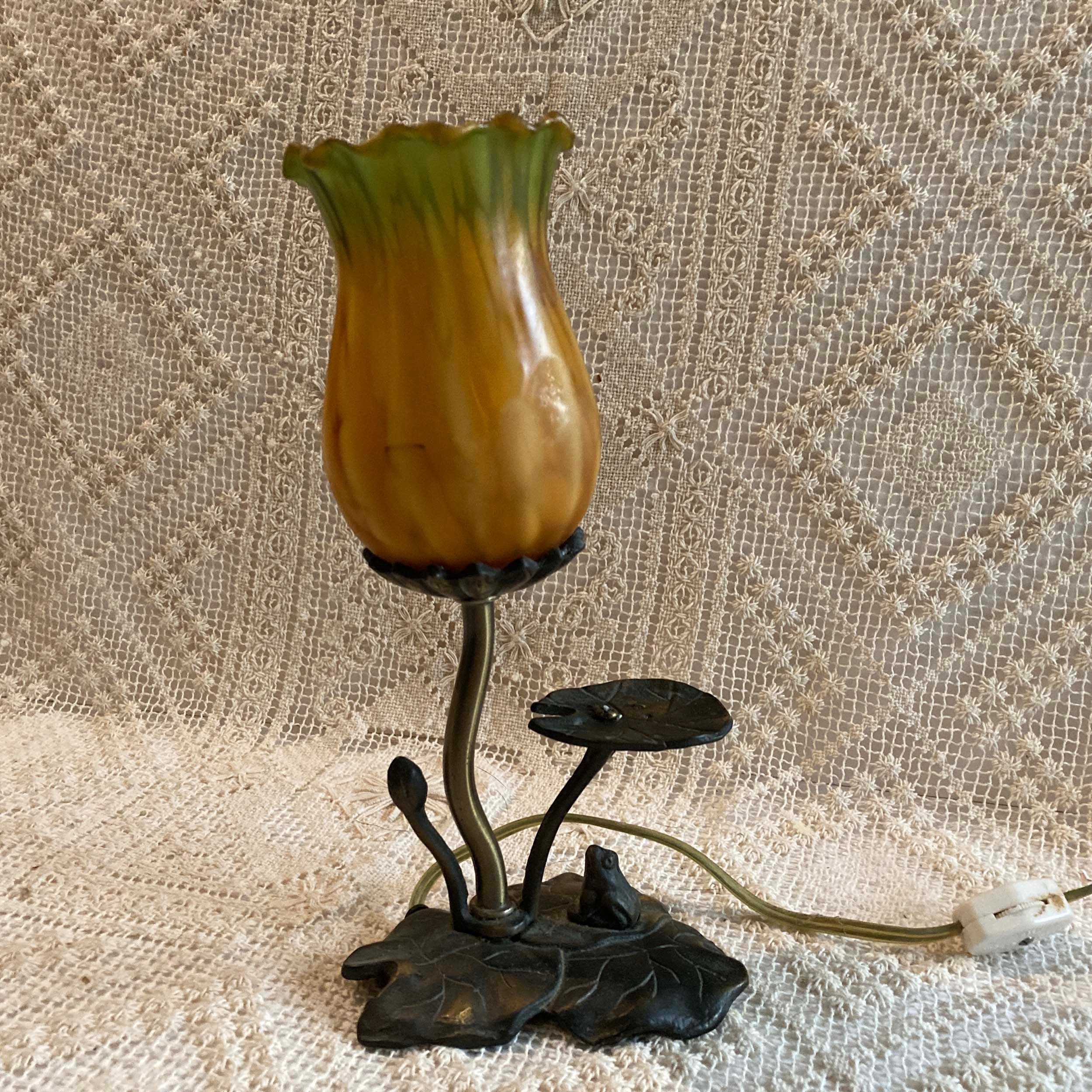 Andrea by Sadek Frog Lilypad Lamp Green Gold Art Glass Shade - Etsy