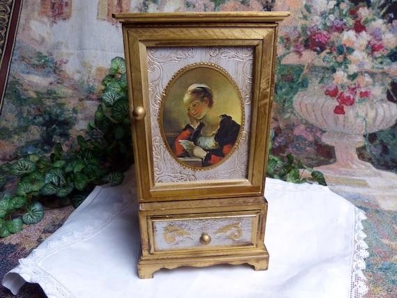 Women's armoire on sale style jewelry box