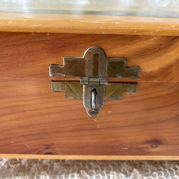 Wooden Cedar Keepsake Chest  Jewelry Box Dutch Sc… - image 7