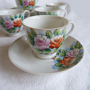 Charming Set Of 6 Hand Painted Floral Porcelain Teacups and Saucers Japan