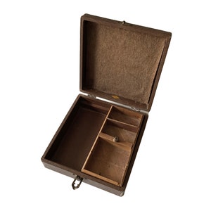 Vintage Lowe Wooden Game Storage Box For Poker Chips