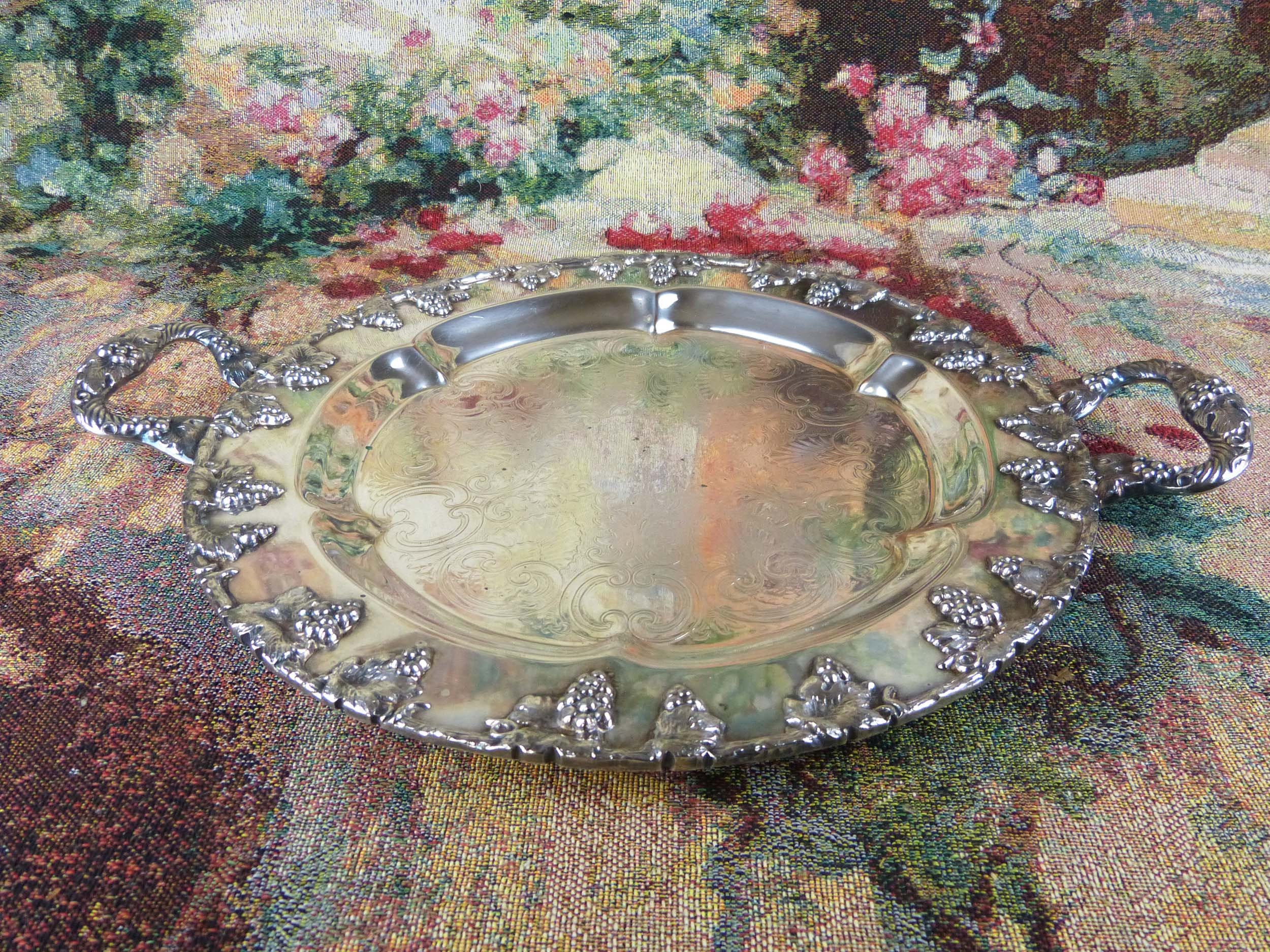 【Sheffield Silver Co.】 ワイントレー 35cm Sheffield Silver Co.】 ワイントレー 35cm VINTAGE SHEFFIELD