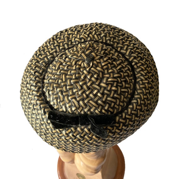 Black & Cream Straw Hat with velvet bow 1950s-60s - image 7