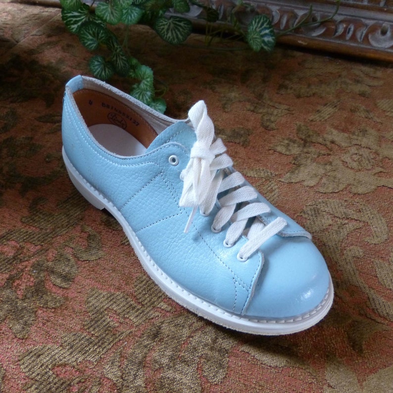 Linds Bowling Shoes Baby Blue Top Grain Leather 1985 With Tags Etsy