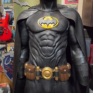Custom Hero Utility Belt – Flexible Urethane Rubber, Handmade Cosplay Prop, Any Color, Lightweight, Durable, Adjustable Strap