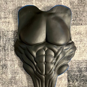 Armadura de peito musculosa de super-herói, borracha de uretano flexível, feita à mão, alta qualidade, durável e leve, feita sob medida para cosplay