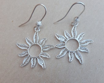 Sun - silver filigree earrings