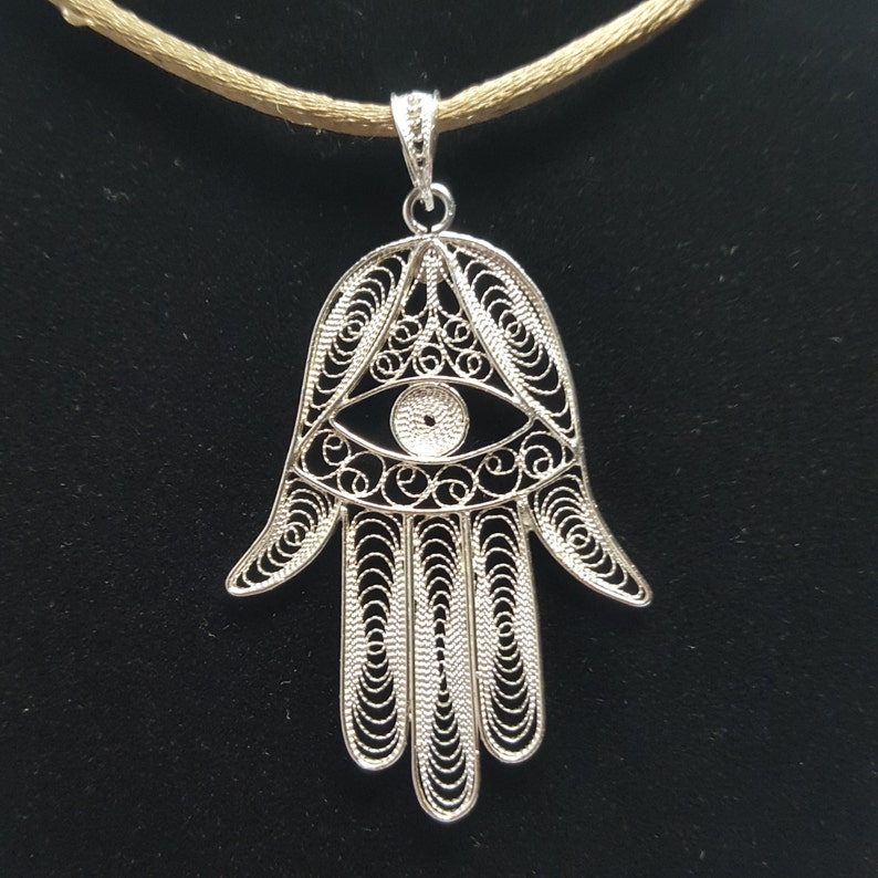 Ciondolo Hamsa Con Mano | Foto Gratis - Foto 6