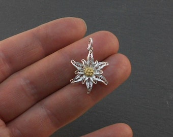 Edelweiss VIII - silver filigree pendant (optional chain)