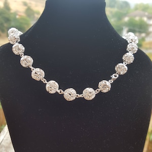 Spheres - Silver Filigree Necklace