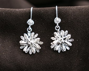 Cornflower - silver filigree earrings