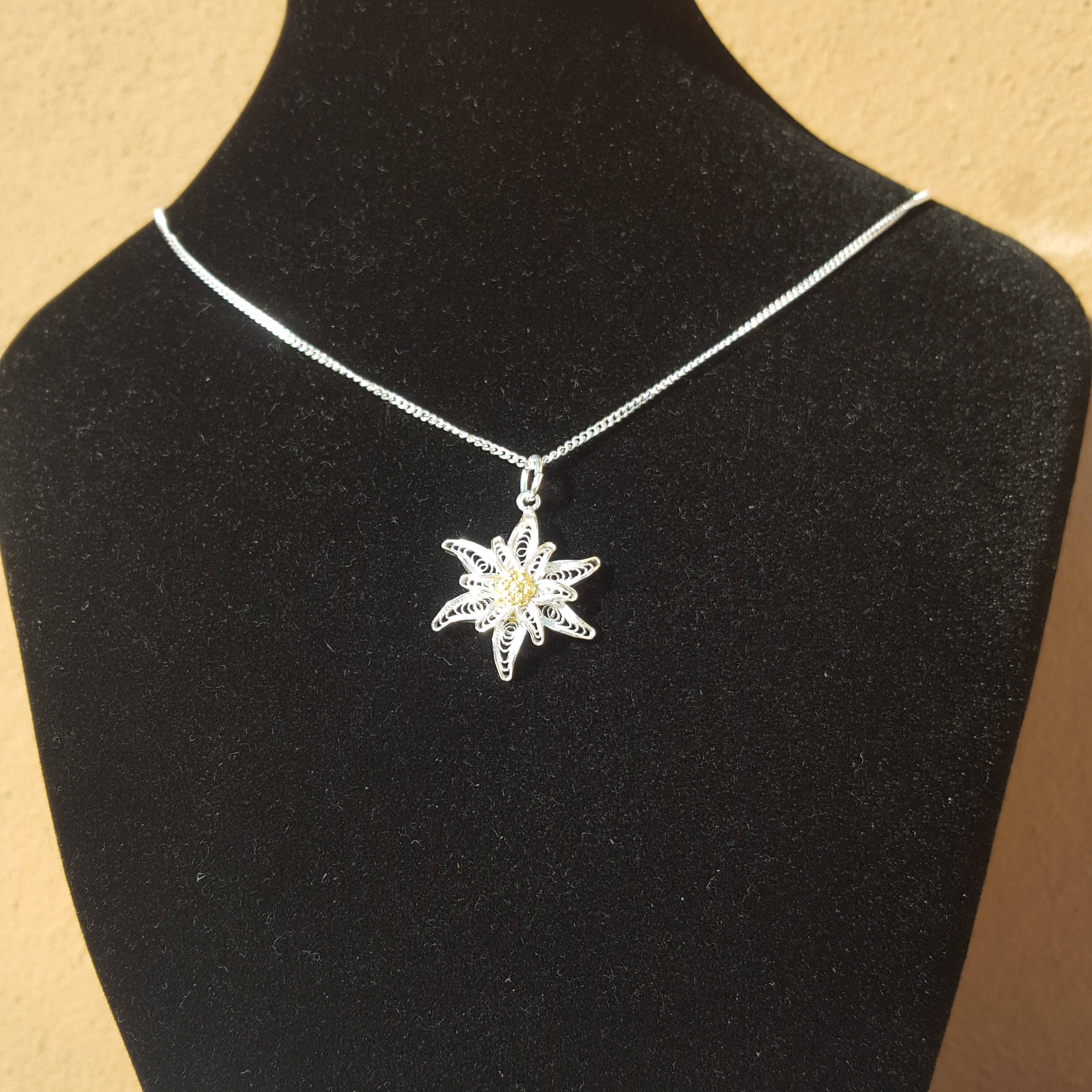 Collier Chaîne Argent Avec Pendentif Edelweiss - Neuf (sans Emballage D'origine) - FLEUR Des Neiges
