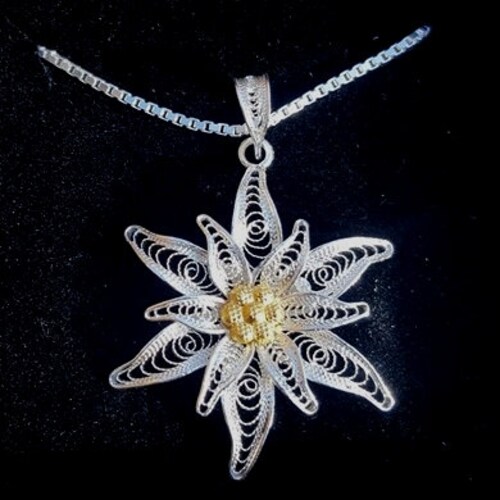 Splendida collana a forma di serpente in argento sterling