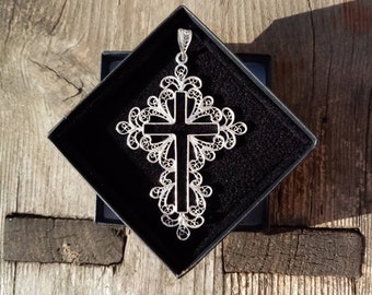 Cross II - silver filigree pendant (optional chain)