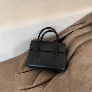 Kleine Ledertasche mit Henkel, Elegante Damenhandtaschen aus Leder, Leder Umhängetasche