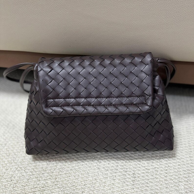 Woven Leather Shoulder Bag, Women's Underarm Bag, Elegant Shoulder Bag, Leather Minimalist Purse image 12