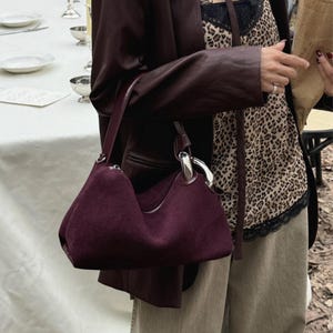 Wildleder Handtasche, Elegante Umhängetasche, Handtaschen für Damen, Minimalistische Umhängetasche