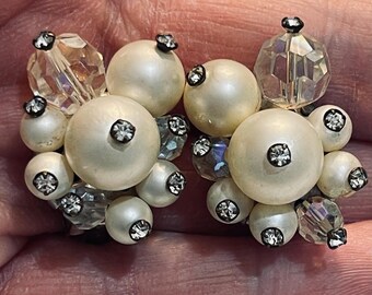 Cluster or Button Style Vintage Clip On Earrings_Faux Pearls and Crystals_1940s
