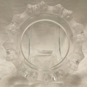 Lalique &quot;Cannes&quot; Octopus Frosted Ashtray_Signed