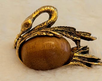 Vintage Textured Gold Swan Brooch with Oval Brown Cabochon Stone