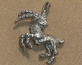 Silver-tone metal Capricorn Zodiac Pendant_Long Horned Goat