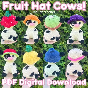 Patrón de peluche de vaca amigurumi con sombrero de fruta (PDF, descarga digital) con 8 variaciones de sombrero de fruta.
