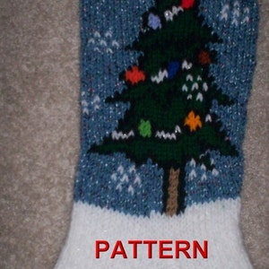 Tree And Snow Flakes Christmas Stocking Knitting Pattern image 2