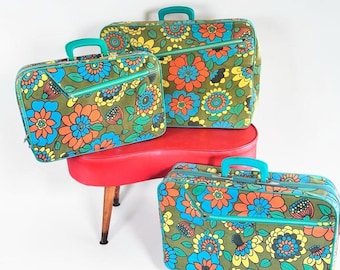 Vintage 1970s Floral Luggage Set 3 Piece Mod Suitcase Set
