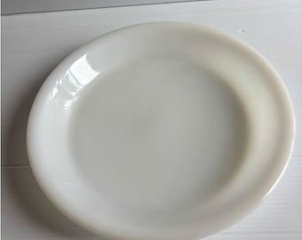Vintage Fire King 9 Inch Pie Plate for Farmhouse Kitchen