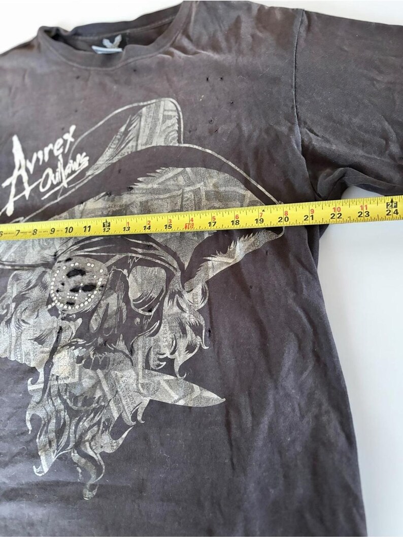 Avirex Outlaws Skull Tee Distressed Y2K Grunge Graphic T-shirt L bild 6