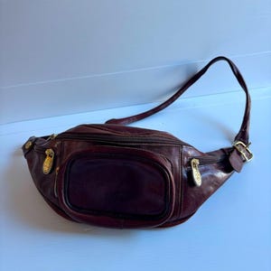 Vintage Brown Leather Fanny Pack