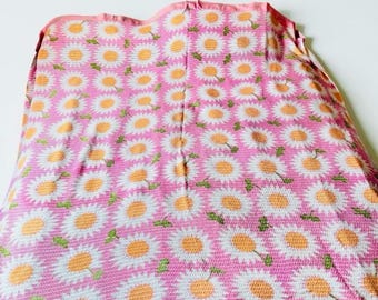 Manta de ganchillo Daisy 80x74 Colcha floral rosa Estilo cottagecore