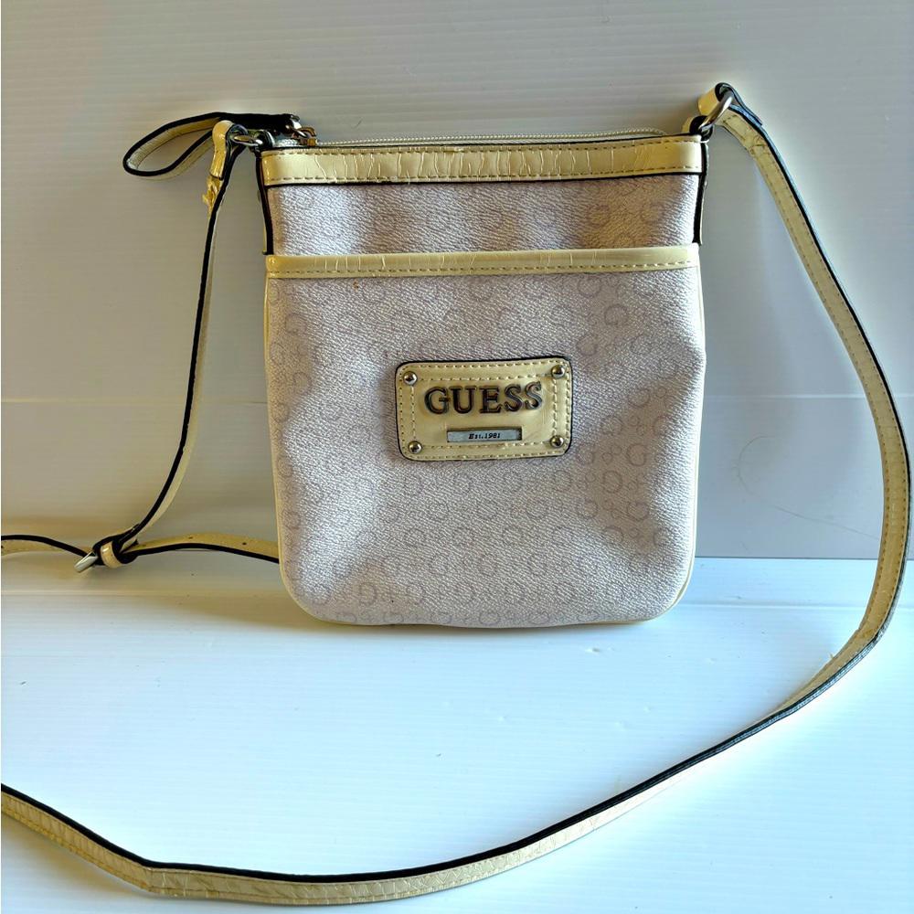 Vintage GUESS 1981 Signature Crossbody Purse