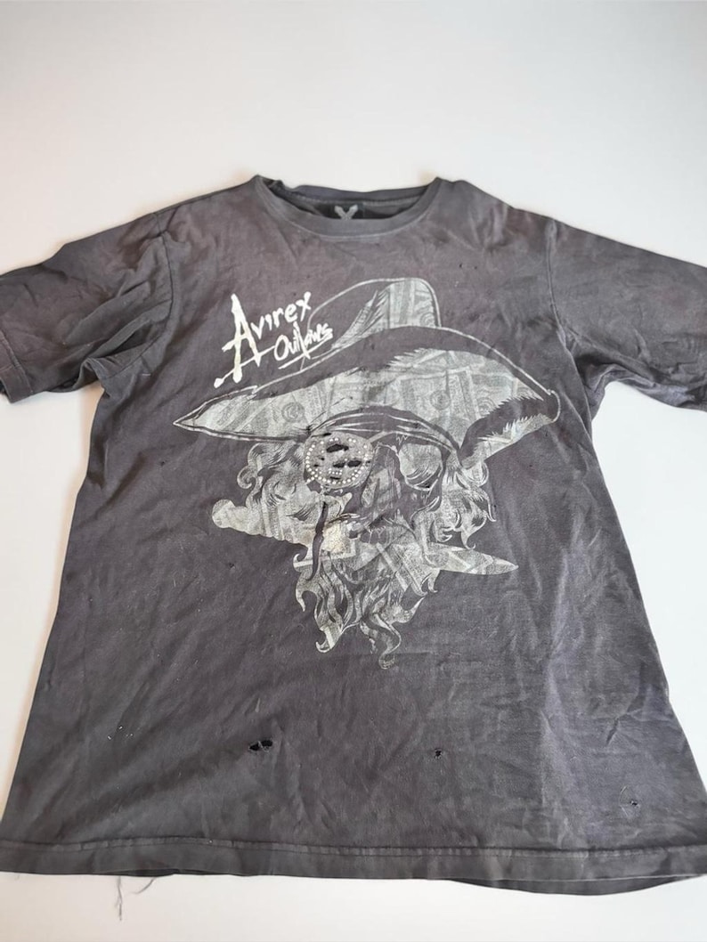 Avirex Outlaws Skull Tee Distressed Y2K Grunge Graphic T-shirt L bild 1
