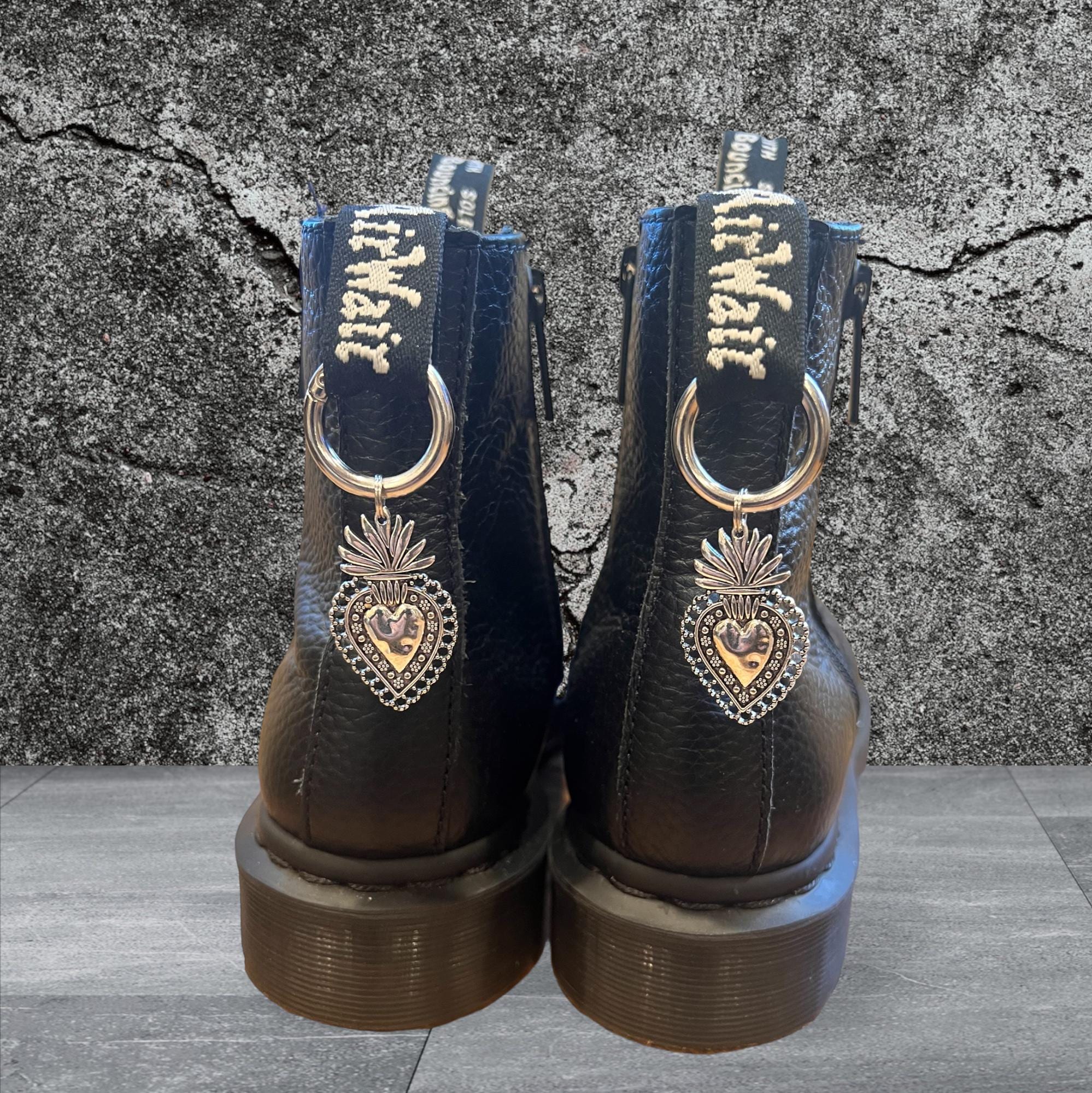 ハート マーチングブーツ ハート Dr Martens ドクターマーチン