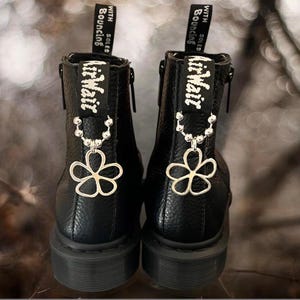 Flower Boot Charms -  Flower Outline Doc Charms - Combat Boot Accessories - Doc Martens Boot Tag Charms  - Goth Grunge Punk Elder Emo Gift