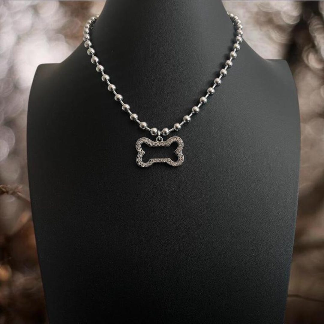 Rhinestone Dog Bone Necklace - Rhinestone Dog Bone Pendant Choker