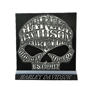 Harley Davidson Willie G 3D Skull Design with Custom Harley Davidson Holder