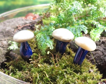 Fairy Terrarium Mini Glass Mushrooms - set of 3