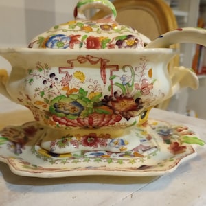 Mason China Regency Soup Tureen