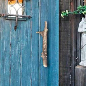 Door handles that make use of natural designs, driftwood door handles, driftwood door knobs, wooden door handles, wooden door knobs 84