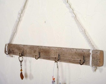 Driftwood branch accessory hanger, key hanger, display necklace hanger, key holder, driftwood wall hanger, high-quality driftwood material