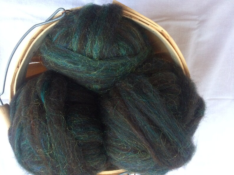 Spinning Fiber - Roving Club, Fiber Club - Alpaca Roving, Wool Roving, Spinning, Roving, Merino Roving - 4 oz., 3 Month Subscription bild 2
