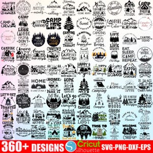 Könnte beinhalten: Eine Sammlung von 64 Schwarzweiß-SVG-Designs zum Thema Camping. Die Designs zeigen verschiedene campingbezogene Sätze und Bilder, wie z. B. Camper, Berge, Bäume und Lagerfeuer. Die Designs sind perfekt für die Erstellung von individuellen T-Shirts, Tassen, Aufklebern und anderen Bastelarbeiten.