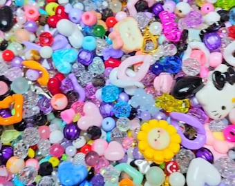 Kpop Concert Freebie Kawaii Bead Mix Scoop / Concert Kpop Freebies / Bracelet and Keychain Beads